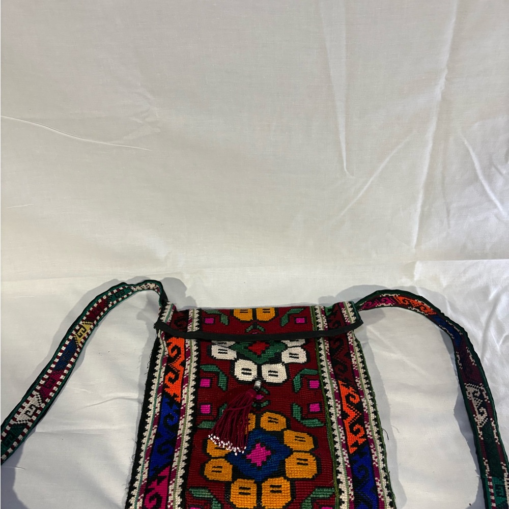 Colorful Patterned Crossbody Bag - Picture 5 of 5